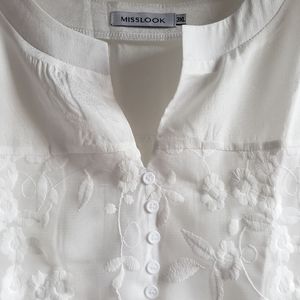 Womens blouse / top 3x nwot
